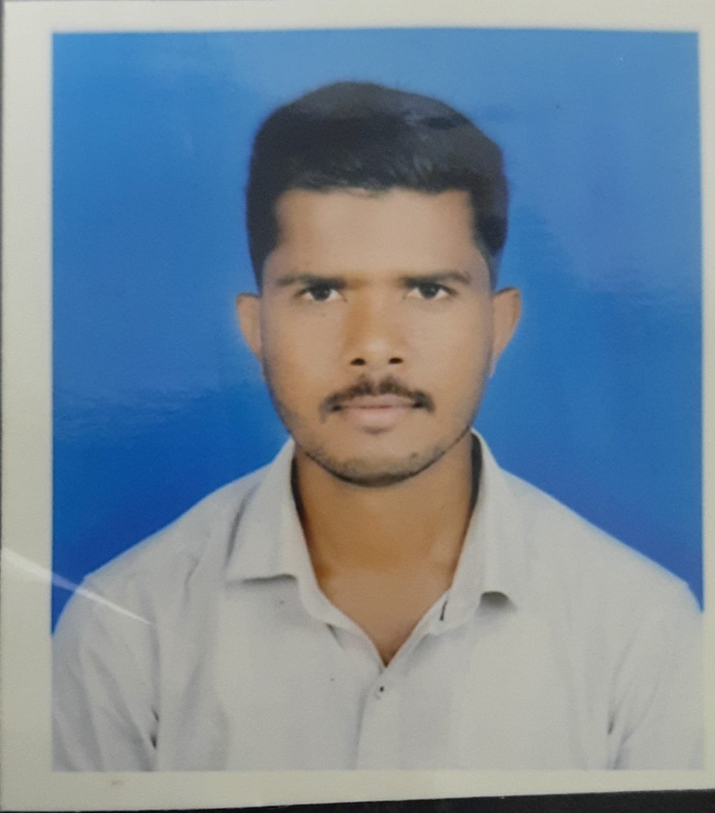 श्री निखील दिलीपराव पडोळे